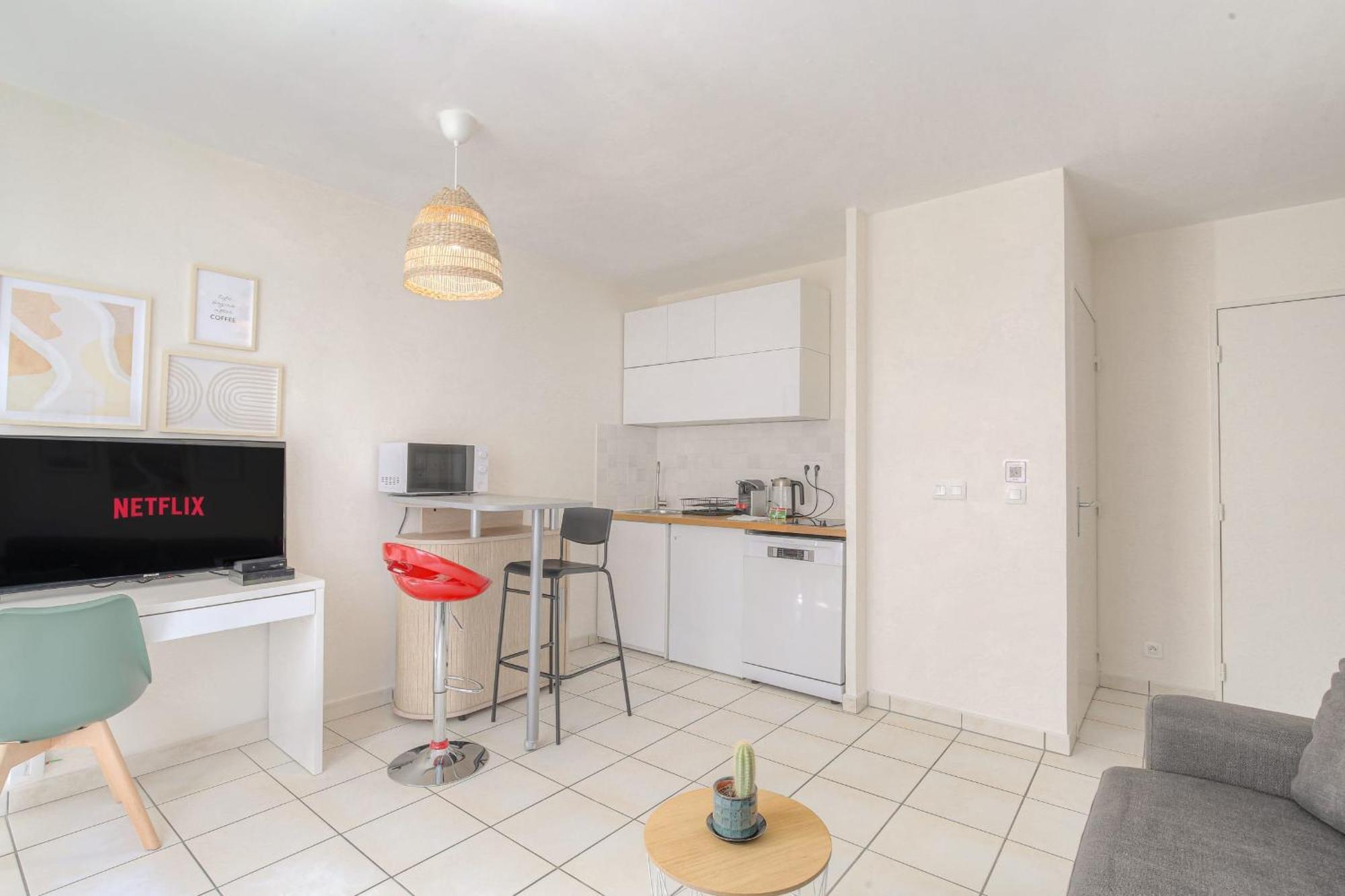 Ferienwohnung Le Calme Et Cosy Avec Parking Gratuit Lyon Exterior foto
